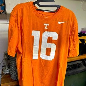 Nike Tennessee Peyton Manning XL T-shirt